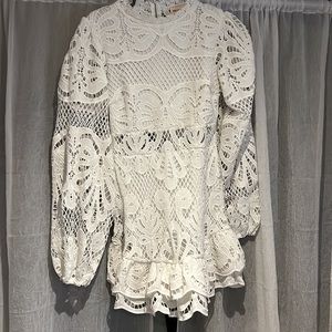 Beautiful graduation or engagement dress. Fits true to size.